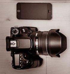 Mobile or DSLR camera